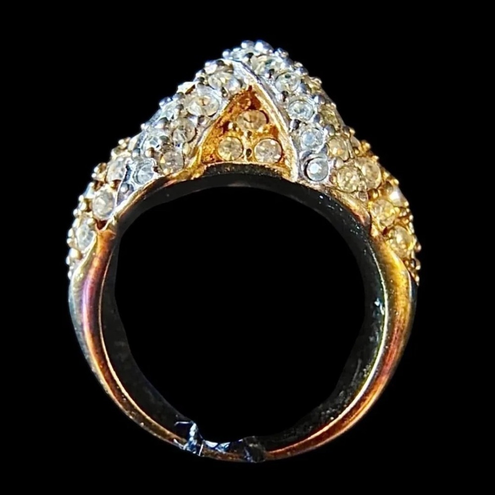 Swarovski Pavè Crystal Ring. - Picture 3 of 7